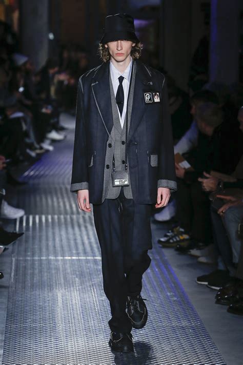 prada mens coats 2018|Prada Fall 2018 Menswear Fashion Show .